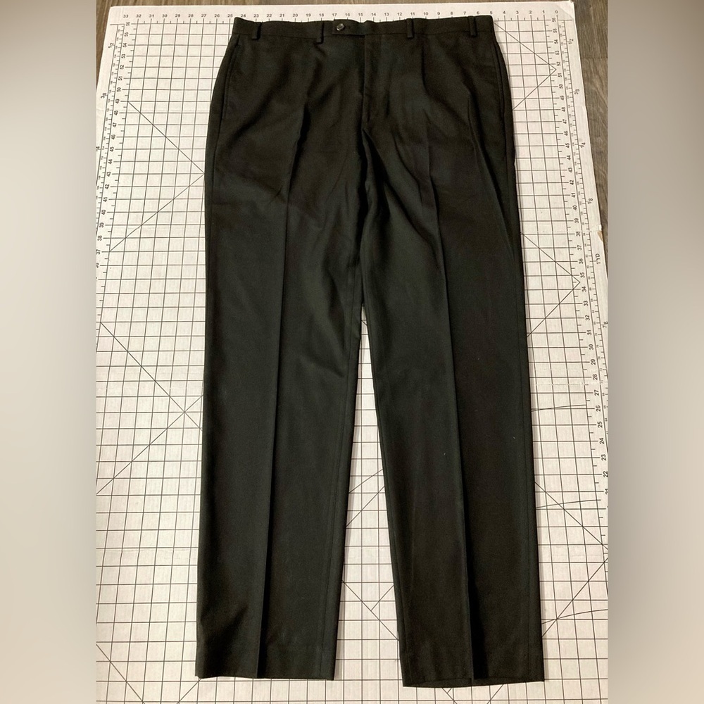 3 Pair Lauren Ralph Lauren 38/34 Men’s Dress Pants (Black, Brown, and‎ Grey)